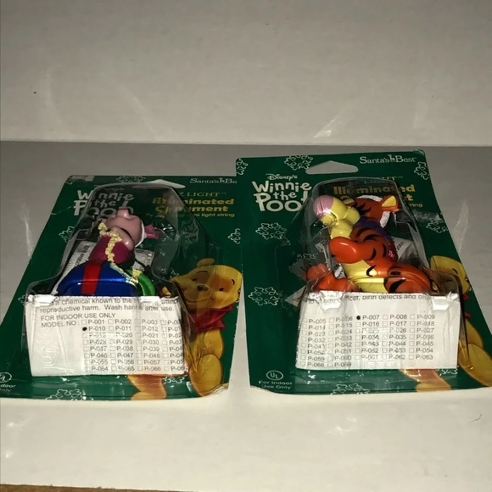 Santa’s Best Disney EZ Light‎ Illuminated Ornament, Piglet, Tigger
